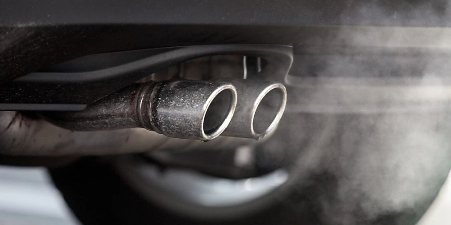 Manipuliert: Bei amtlichen Tests wiesen die Dieselfahrzeuge einen geringen Schadstoffausstoss auf. (Symbolbild)