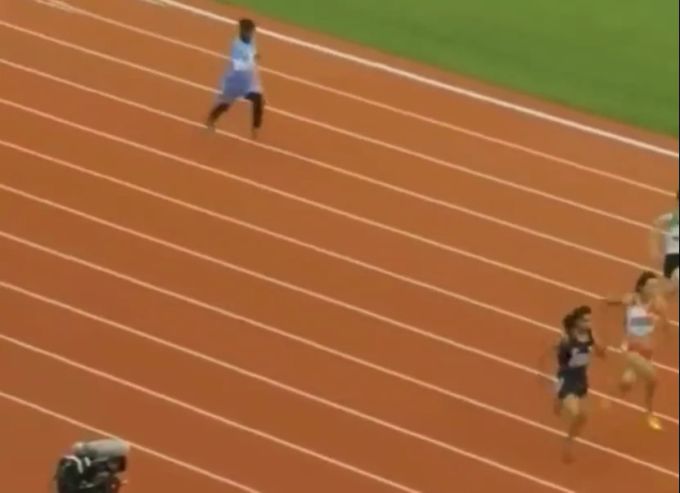 Nasra Abukar Ali braucht für die 100 Meter über 20 Sekunden. Nasra Abukar