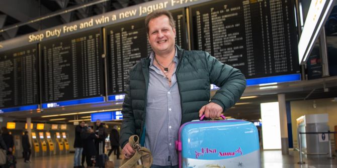 Jens Büchner am Flughafen