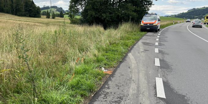 Ricken: Gegen Bäume geprallt und leicht verletzt Gegen Bäume geprallt