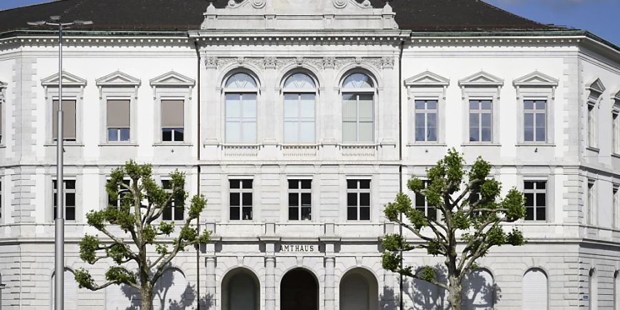 Die Mutter muss sich vor dem Amtsgericht von Bucheggberg-Wasseramt in Solothurn wegen der Tötung ihrer zwei Kinder verantworten. (Symbolbild)