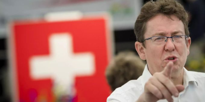 Kriminalitäts-Papier - Rechtsprofessorin weist SVP in die Schranken