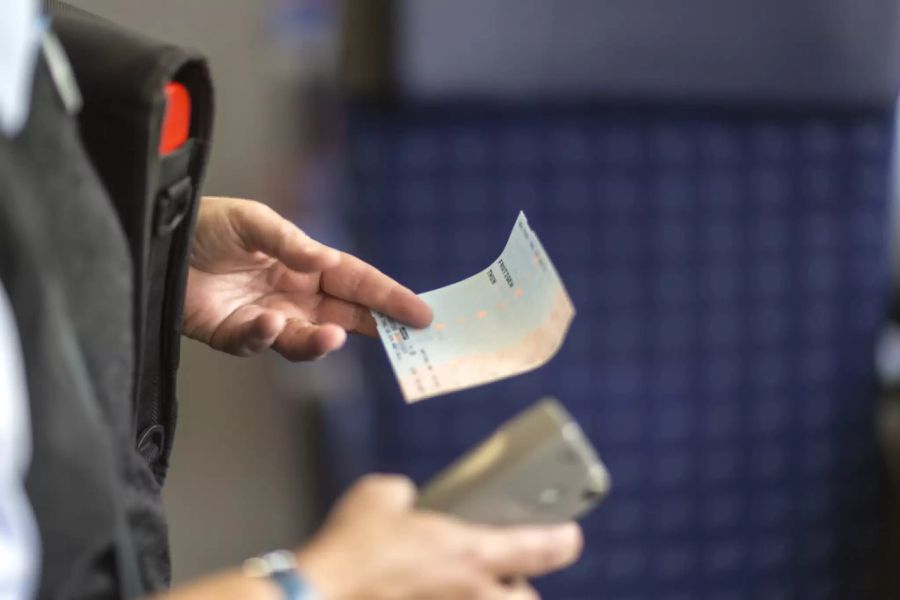 Die für diese Abwicklungen zuständige Alliance Swiss Pass erklärt dies mit dem Mehraufwand am Schalter.