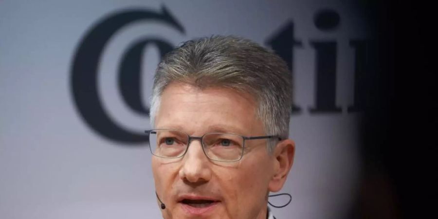 Continental-Chef Elmar Degenhart bei einer Pressekonferenz seines Unternehmens auf der IAA. Foto: Thomas Frey