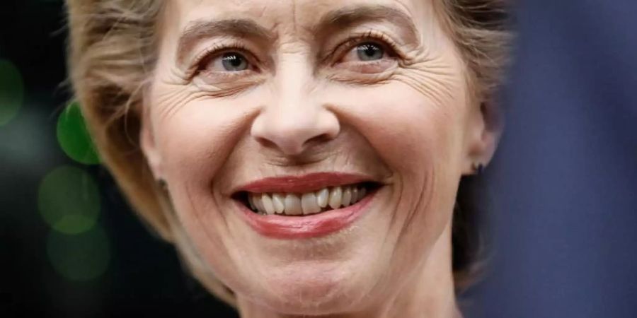 Sichtlich erfreut: Ursula von der Leyen, Kandidatin für das Amt der EU-Kommissionspräsidentin. Foto: Jean-Francois Badias/AP