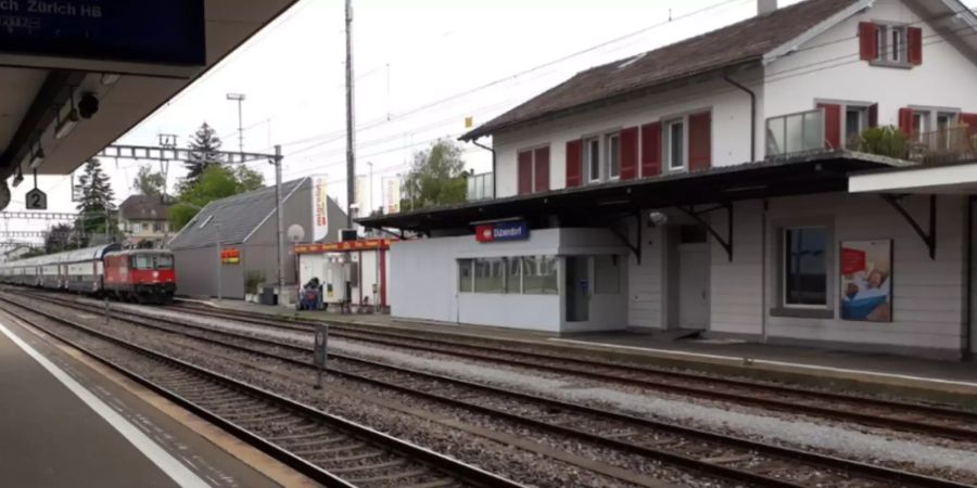 Bahnhof Dübendorf
