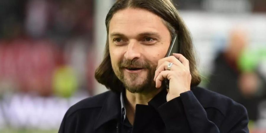 Hat einen Lukebakio-Nachfolger gefunden: Fortuna-Sportvorstand Lutz Pfannenstiel. Foto: Christophe Gateau