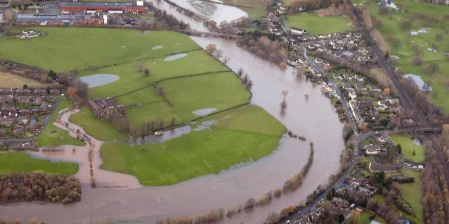 hochwasser grossbritannien