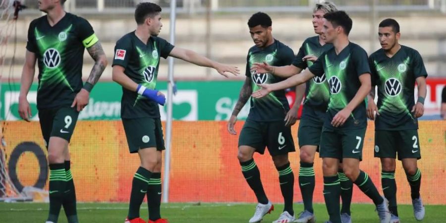 Der VfL Wolfsburg und Fenerbahce Istanbul haben sich im Testspiel mit 1:1-Unentschieden getrennt. Foto: Erwin Scheriau/APA