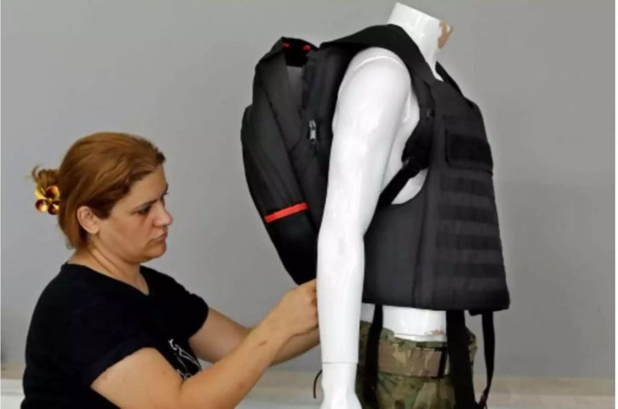 Der kugelsichere Rucksack kostet 500 Dollar.