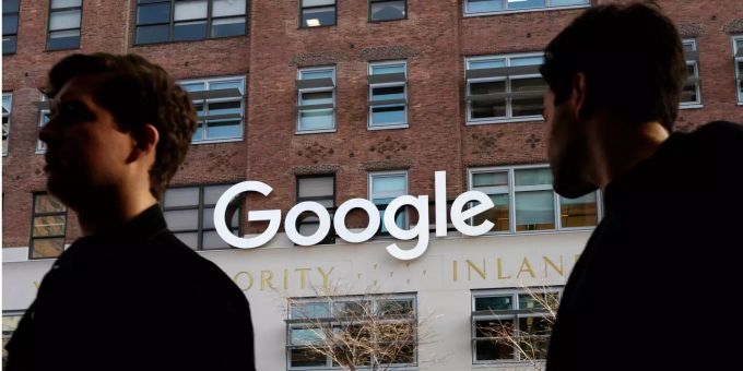 Riesiges Leck - Google Plus schwieg ein halbes Jahr über Datenpanne