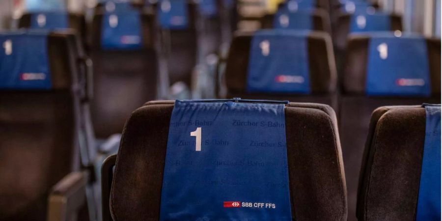 Blick in die erste Klasse der Doppelstock-Züge anlässlich des Abschlusses der Modernisierung der SBB-Doppelstock-Züge.