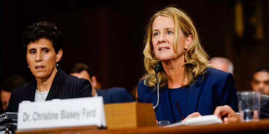 Psychologie Dozentin Christine Blasey Ford erzählt unter Eid von dem sexuellen Missbrauch, den sie im Alter von 15 Jahren erlebt hat.