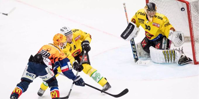 Fredrik Pettersson erzielt den umjubelten Ausgleich. Fredrik Pettersson erzielt den umjubelten Ausgleich.