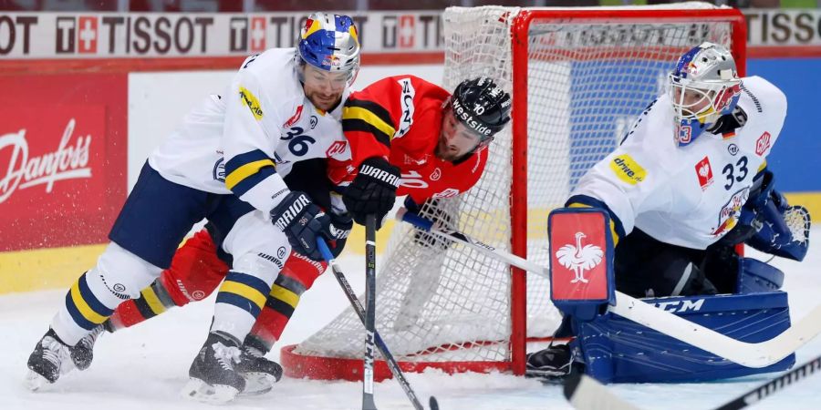 Der SC Bern gewinnt in München und qualifiziert sich für die nächste Runde.