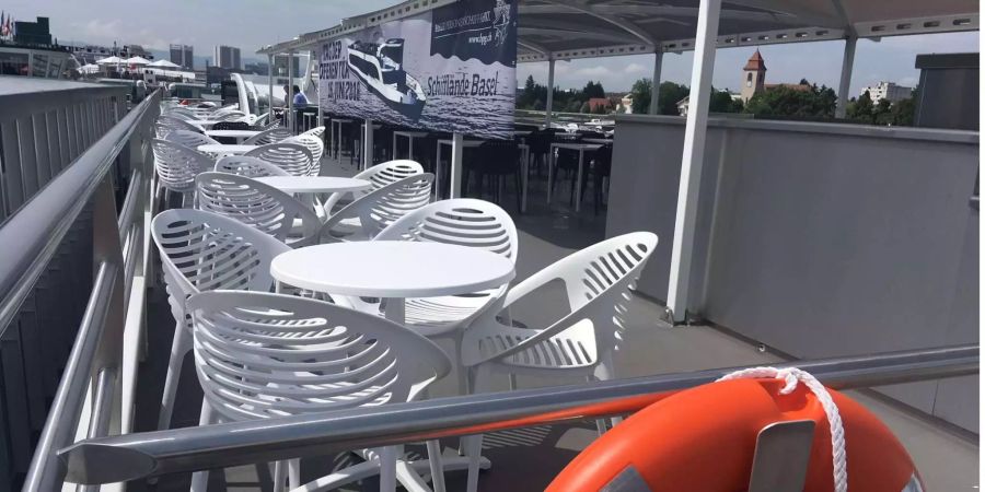 Auf Jungfern-Fahrt mit Flaggschiff «Rhystärn»