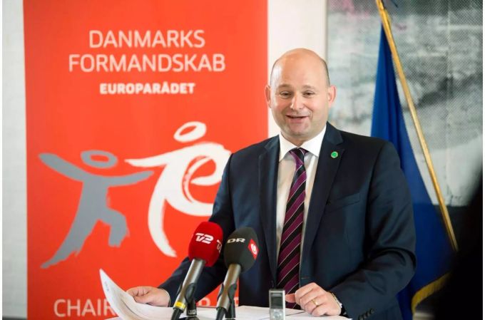 Søren Pape Poulson ist der Justizminister von Dänemark. Søren Pape Poulson ist der Justizminister von Dänemark.