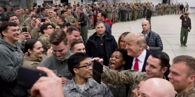 Donald und Melania Trump in Ramstein (D).