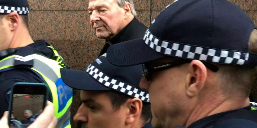 Das Verfahren gegen George Pell wurde nach einer sechs monatigen Unterbrechung wieder aufgenommen (Archivbild).