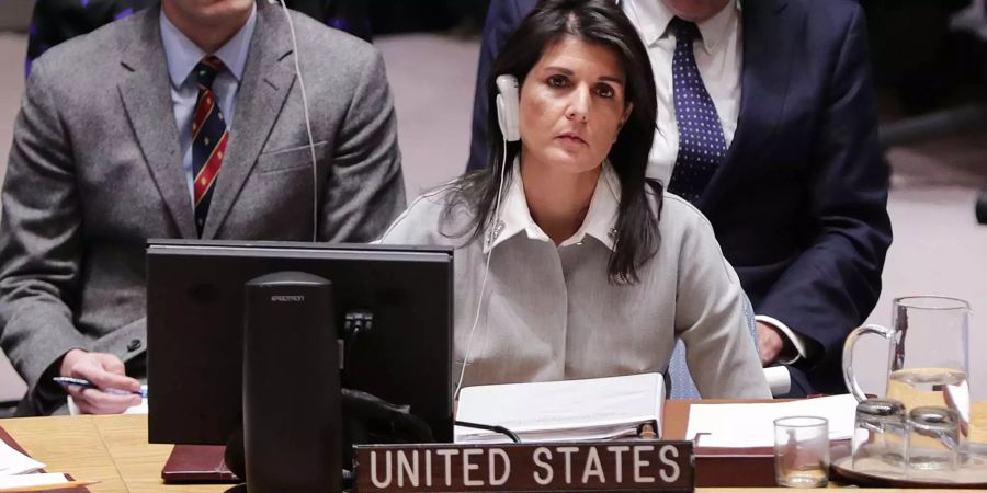 Die amerikanische UN-Botschafterin Nikki Haley spricht von neuen Sanktionen gegen Russland.