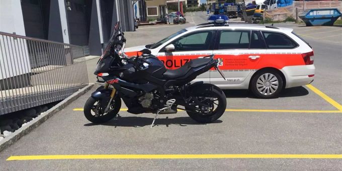 Pontresina - Polizei verzeigt zwei Raser