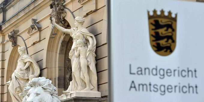 Ulm (D) - Gefängnisstrafen für Waffenhandel aus Ex-Jugoslawien