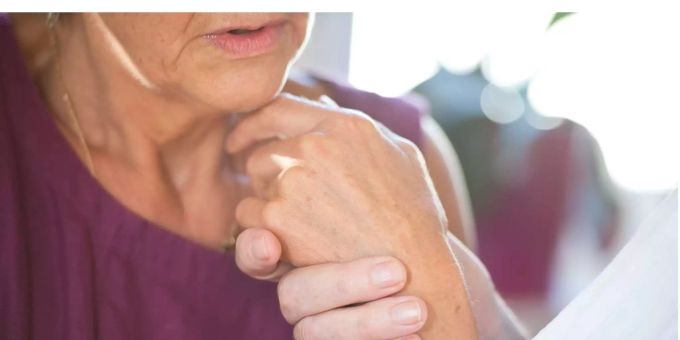 Nicht nur Demenz-Kranke, sondern auch Forscher kämpfen gegen deren Vergessen. alzheimer studie