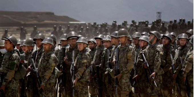 Die afghanische Armee bekommt Unterstützung aus Grossbritannien. Die afghanische Armee bekommt Unterstützung aus Grossbritannien.