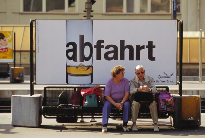Gibt es bald an mehreren Bahnhöfen der SBB keine Abfahrt mehr mit Alkoholkonsum? Bahnhof SBB