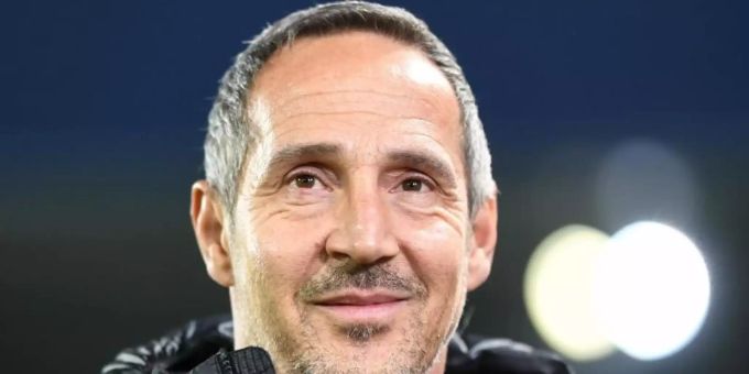 Bereitet sich auf das Spiel gegen den FSV Mainz vor: Frankfurts Trainer Adi Hütter. Foto: Patrick Seeger/dpa Bereitet sich auf das Spiel gegen den FSV Mainz vor: Frankfurts Trainer Adi Hütter. Foto: Patrick Seeger/dpa
