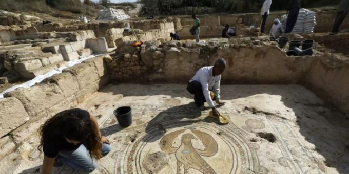 Archäologen machen seltenen Fund Archäologen machen seltenen Fund