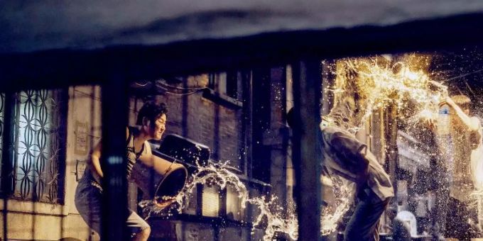 «Parasite» ist ein vielschichtiges Drama zwischen Komik und blutigem Horror. Foto: -/Koch Film/dpa «Parasite» ist ein vielschichtiges Drama zwischen Komik und blutigem Horror. Foto: -/Koch Film/dpa