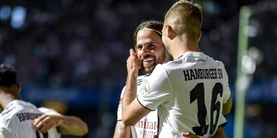 Der Hamburger SV gewann 4:0 gegen Erzgebirge Aue. Foto: Axel Heimken