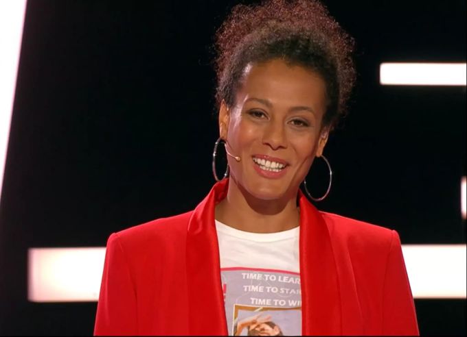 Souveräne Premiere: Angélique Beldner am Montagabend in der Wochentags-Show von «1 gegen 100». 1gegen100