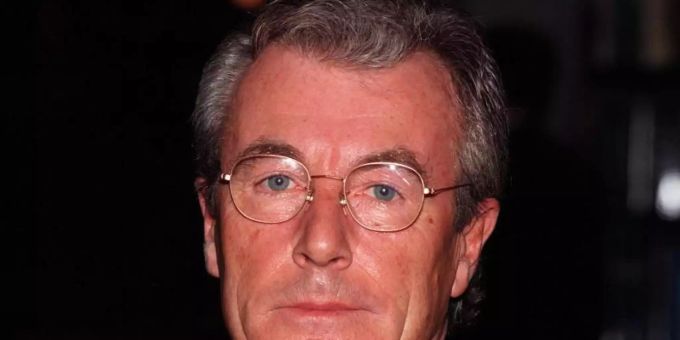 Fotograf Terry O'Neil 1996 in London. Foto: John Stillwell/PA Wire/dpa Fotograf Terry O'Neil 1996 in London. Foto: John Stillwell/PA Wire/dpa