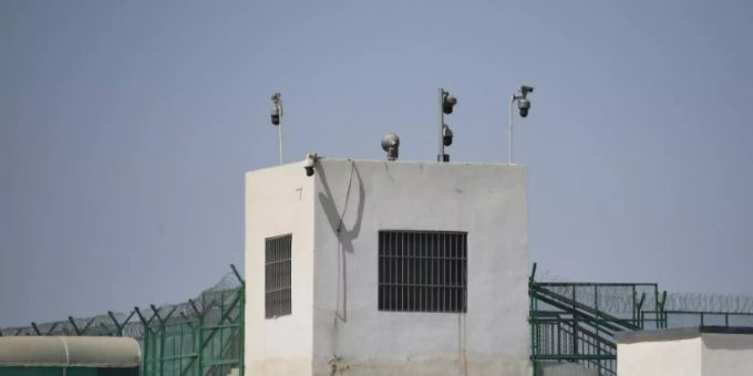 Ein mutmassliches Gefängnis in der Region Xinjiang Ein mutmassliches Gefängnis in der Region Xinjiang