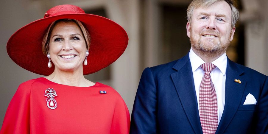 Maxima und Willem-Alexander, Königin und König der Niederlande, haben sich in der Corona-Krise falsch verhalten - sehr zum Ärger der Bevölkerung.