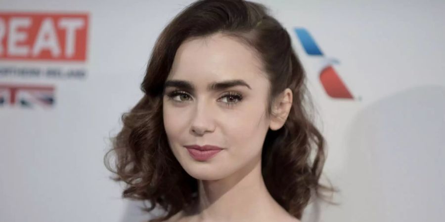 Lily Collins Phil Collins