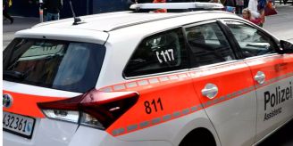 Eierwürfe und Pyros - Kapo Zürich rückt wegen Halloween 50 Mal aus Eierwürfe und Pyros - Kapo Zürich rückt wegen Halloween 50 Mal aus
