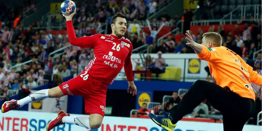 Kroatiens Manuel Strlek beim Handball-EM-Spiel gegen Weissrussland.