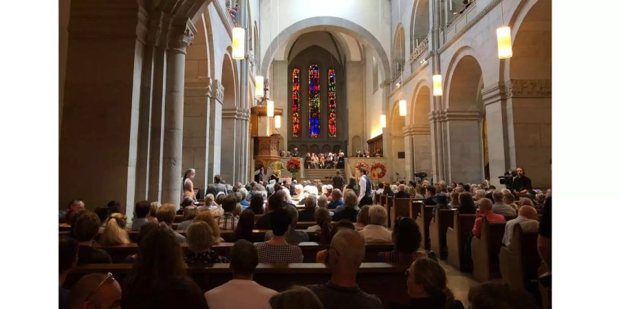 Die Abdankungsfeier im Grossmünster begann um 14 Uhr.