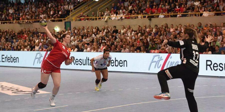 Ende März stehen die ersten Ernstkämpfe unter dem neuen Trainer an. In der EM-Qualifikation geht es gegen die Ukraine. Bild: Alexander Wagner.