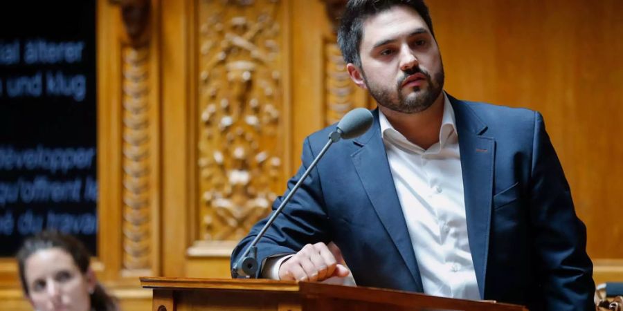 SP-Nationalrat Cédric Wermuth verlangt, dass das Parlament die Kontrolle über die Post übernimmt.