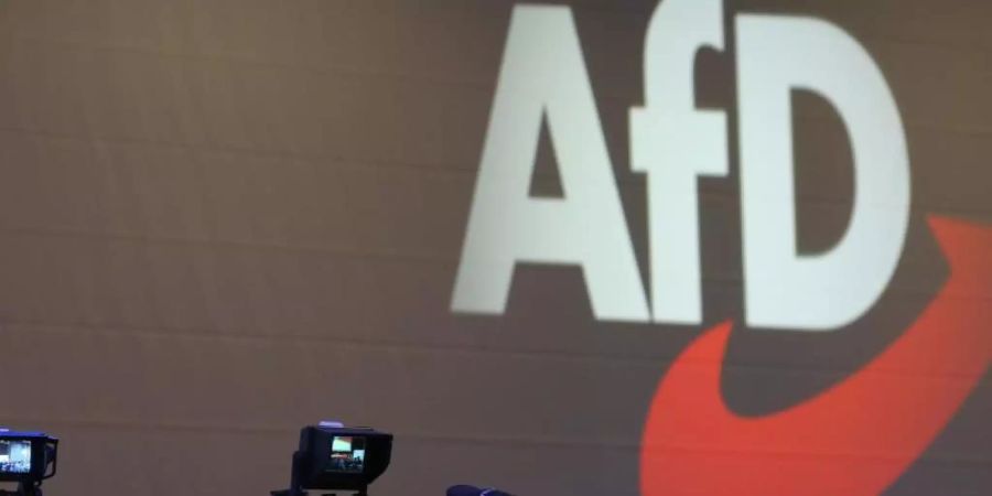Die AfD will dem Bundesamt für Verfassungsschutz vom Verwaltungsgericht Köln verbieten lassen, sie öffentlich einen «Prüffall» zu nennen. Foto: Karl-Josef Hildenbrand