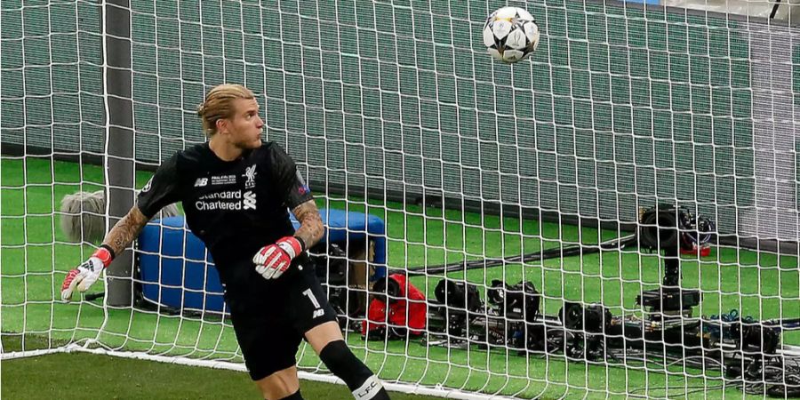 Loris Karius kann den Schuss von Gareth Bale im Champions League Final nicht abwehren.