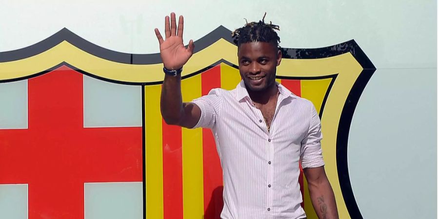 Alex Song, als er 2012 bei Barcelona vorgestellt wurde.