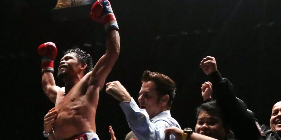 Lässt sich feiern: Pacquiao an der Box-WM in Kuala Lumpur.