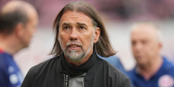 Martin Schmidt rechnet nicht mit einer Bundesliga-Rückkehr von Victor Osimhen. Martin Schmidt Victor Osimhen