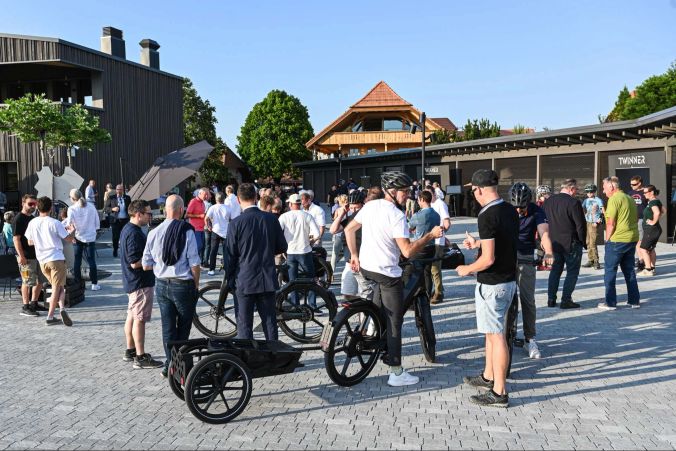 Präsentation des neuen S-Pedelec TWINNER in Oberried.