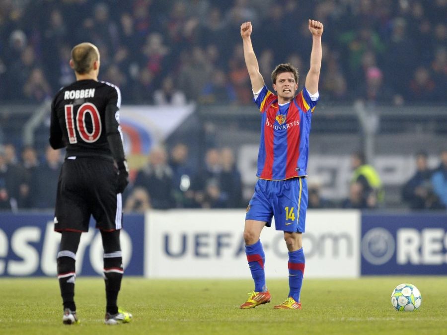 Valentin Stocker sorgt beim FCB mit seinem 1:0-Siegtor für Viertelfinal-Hoffnungen in der Champions League 2011/12.